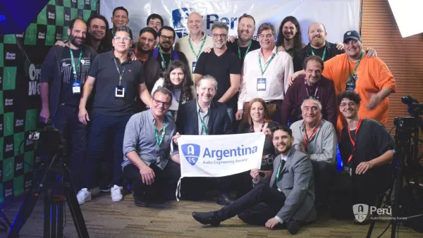 Integrantes de AES Argentina y AES Perú reunidos durante AES LAC 2026 en Lima.